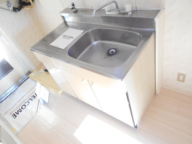 ヴィラ中山A棟のキッチン