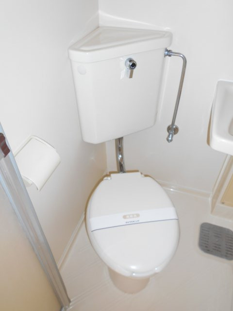 ヴィラ中山A棟のトイレ