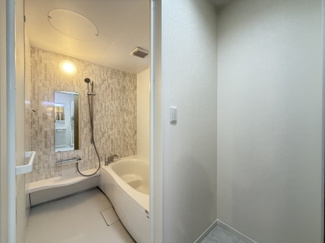 【脱衣所】 | 嘉手納屋良Ⅱ（全5棟）2号棟 | 2号棟　脱衣室♪