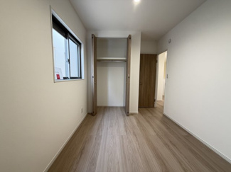 【収納】 | 嘉手納屋良Ⅱ（全5棟）2号棟 | 2号棟　洋室6帖＋CL付き♪