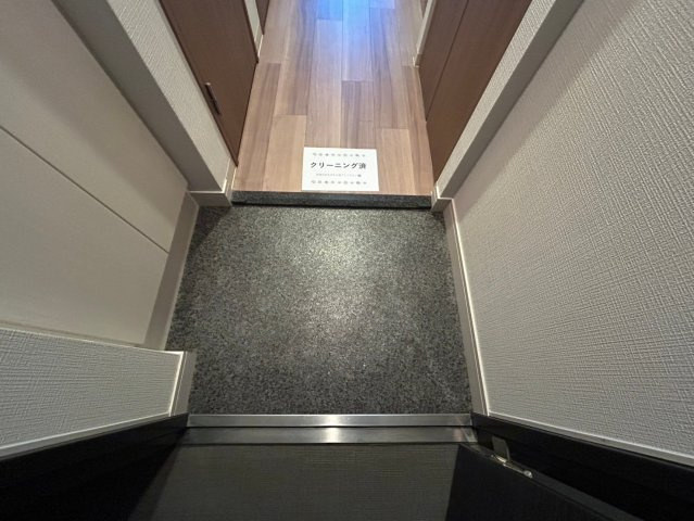 プレサンス丸の内雅殿|名古屋市の賃貸ならMy賃貸の玄関|プレサンス丸の内雅殿