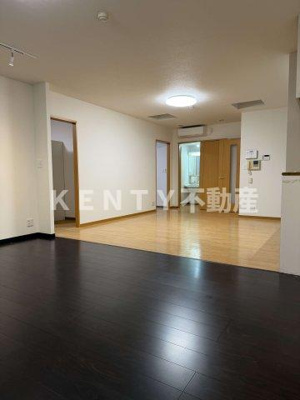 【居間・リビング】 | サンヴィレッジ17 | 使いやすいリビングです