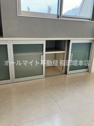 調布市飛田給１丁目の賃貸マンションの収納