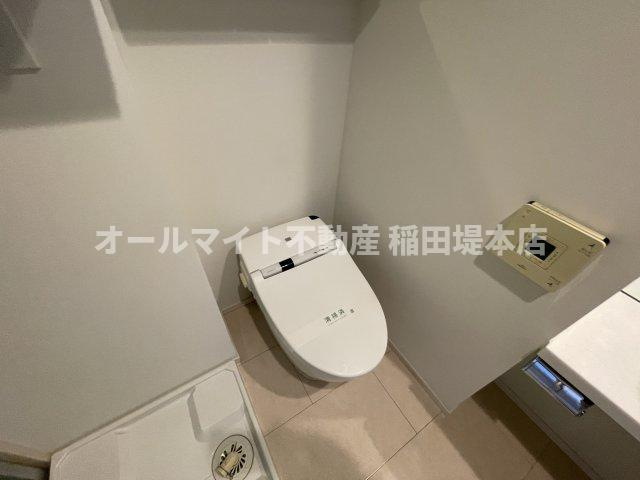 調布市飛田給１丁目の賃貸マンションのトイレ