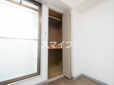 【寝室】 | シャトーサンショウ