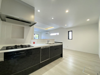 【キッチン】 | 嘉手納屋良Ⅱ（全5棟）3号棟 | ※同仕様写真です