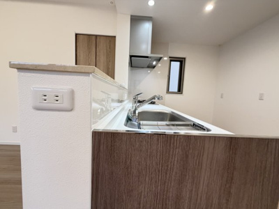 【キッチン】 | 嘉手納屋良Ⅱ（全5棟）3号棟 | 3号棟　使いやすいシステムキッチン♪