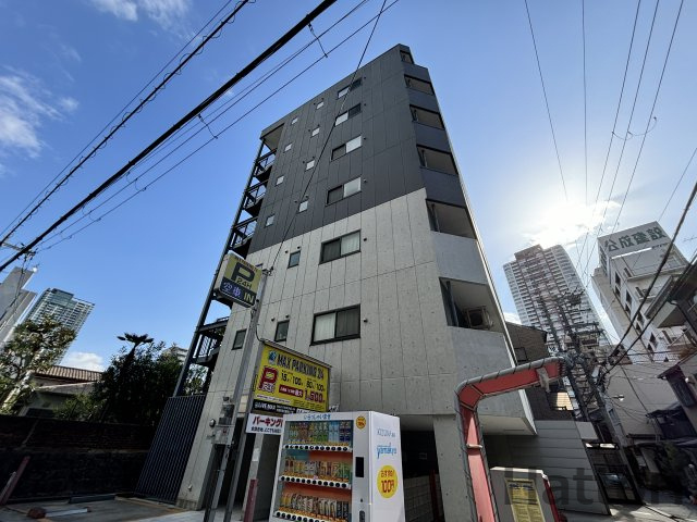 アリバ豊崎の外観