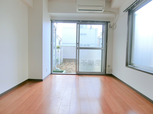 広田エンゼルハイム大鳥居第二の居間・リビング