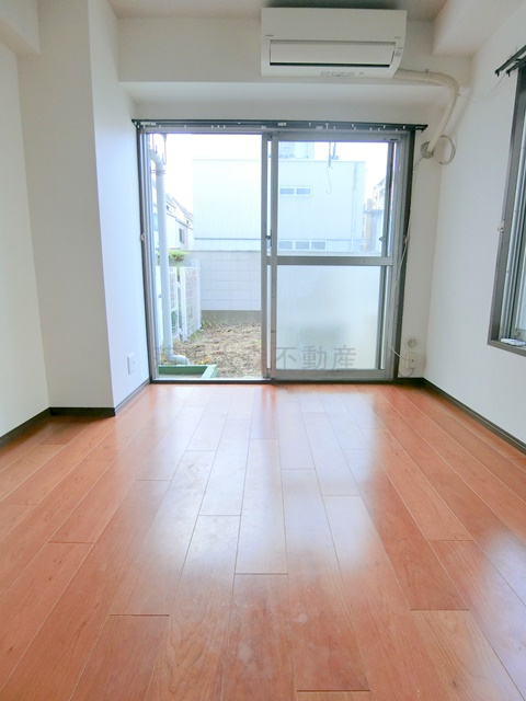 広田エンゼルハイム大鳥居第二の居間・リビング|洋室6帖