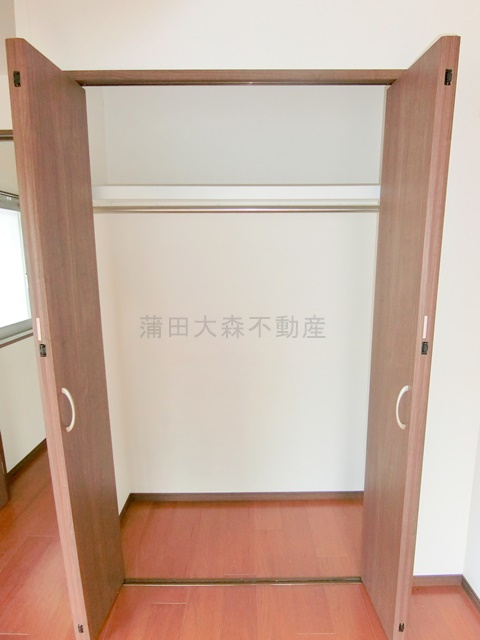 広田エンゼルハイム大鳥居第二の収納|洋室　収納　クローゼット