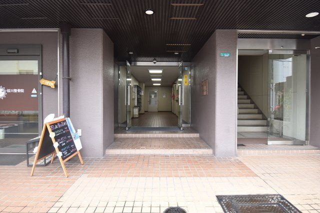 桜川パークマンションのエントランス