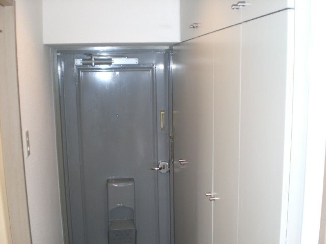 桜川パークマンションの玄関