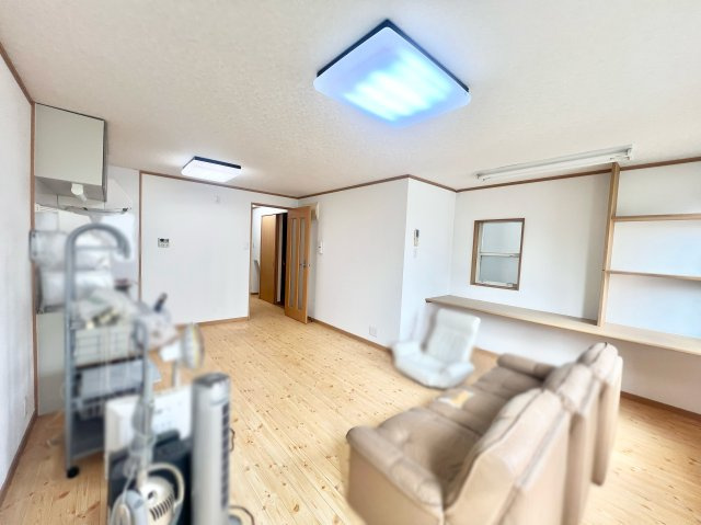 【居間・リビング】の画像