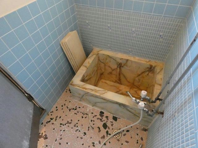 しんたにハイツの浴室