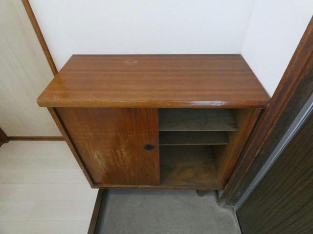 しんたにハイツの玄関