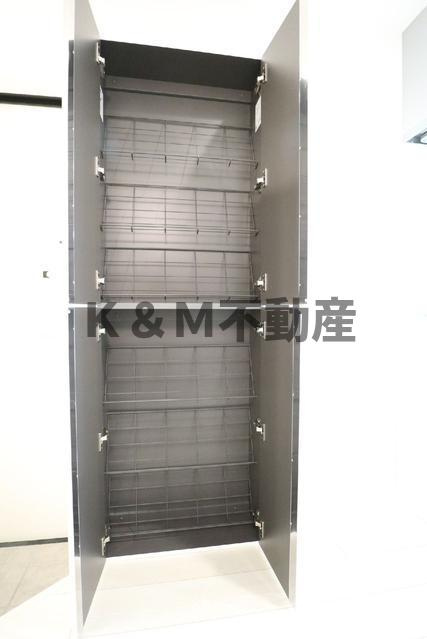 Ｂｌａｎｃ　Ｔｅｒｒａｃｅ　Ｍａｔｓｕｄｏ（ブランテラス松戸）の収納|大きなスペースがあり、収納には困りません