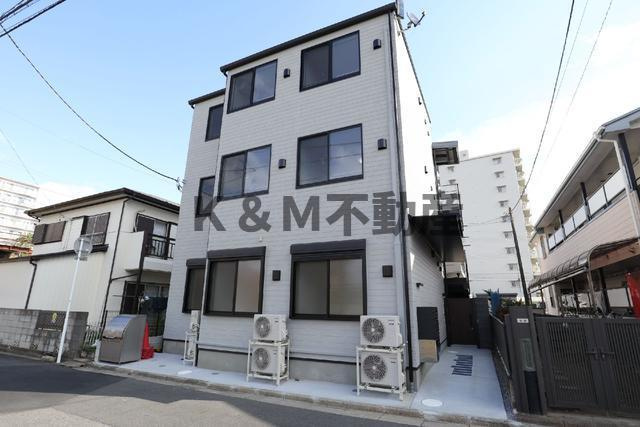 Ｂｌａｎｃ　Ｔｅｒｒａｃｅ　Ｍａｔｓｕｄｏ（ブランテラス松戸）のエントランス|建物の内部です