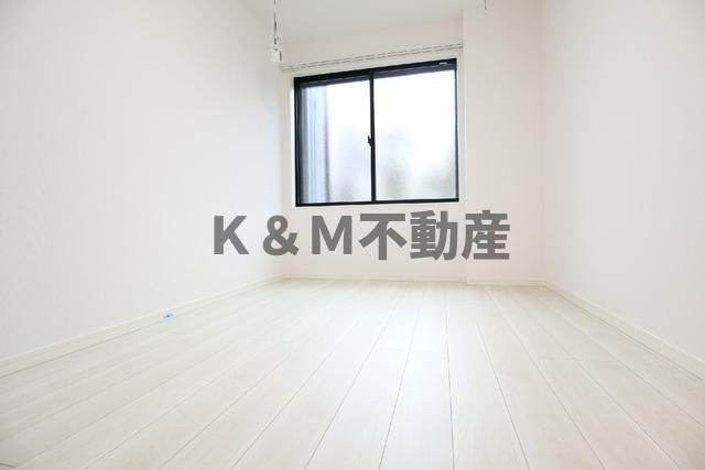 Ｂｌａｎｃ　Ｔｅｒｒａｃｅ　Ｍａｔｓｕｄｏ（ブランテラス松戸）の居間・リビング|ゆったりとした居間です