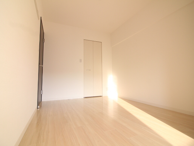 京都六三館の洋室