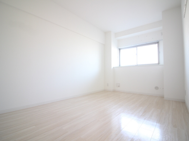 京都六三館の寝室