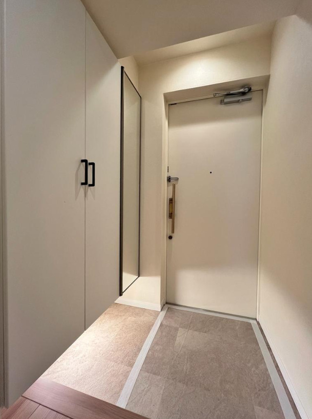 磯子プリンスハイツの玄関