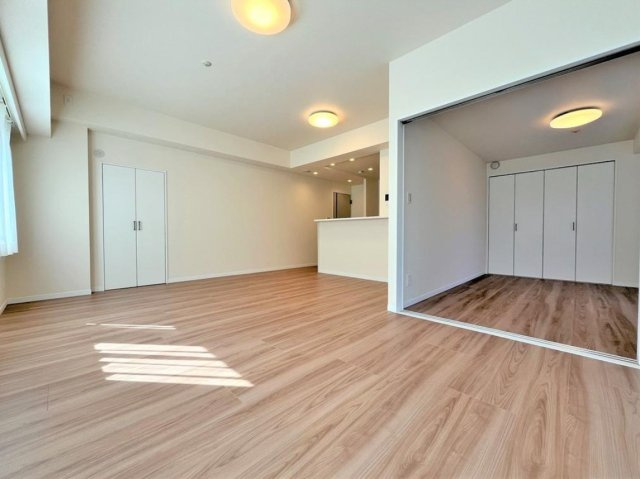 磯子プリンスハイツの居間・リビング