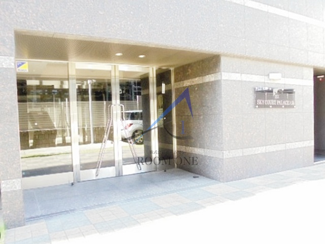 スカイコートパレス大島のエントランス|エントランスです。