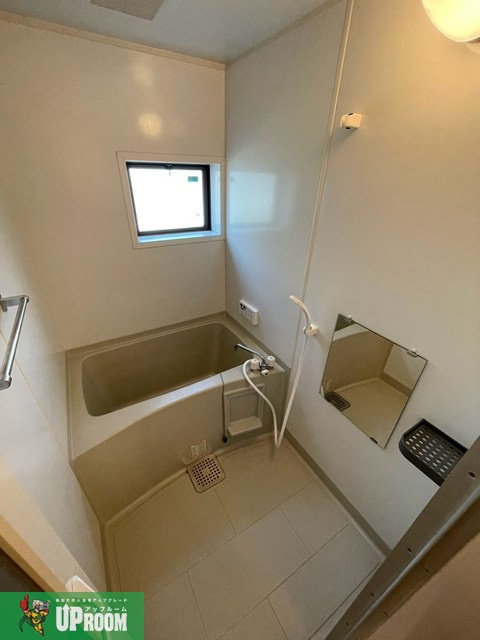 ファミール南山 Aの浴室