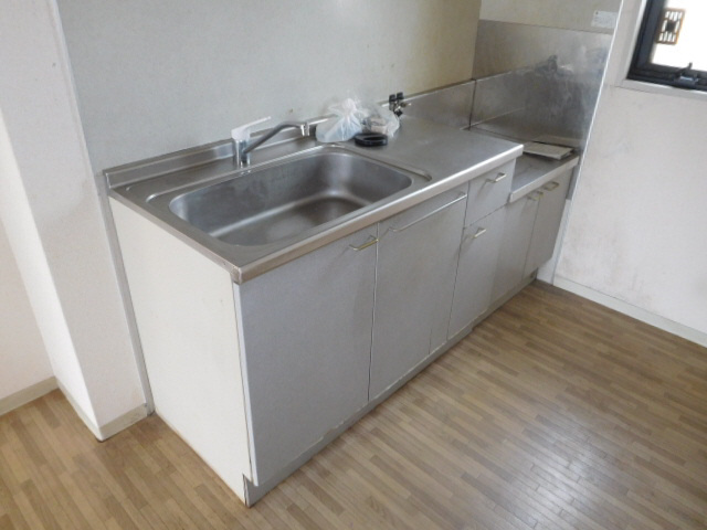 フレグランス小川Aのキッチン