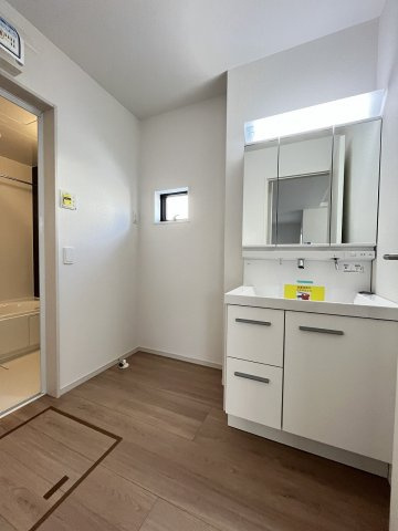 【洗面所】 | 福岡市東区八田3丁目11期　2号棟（全2棟）【仲介手数料無料・0円】 | 現地写真。