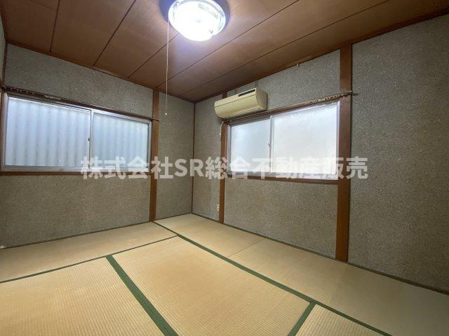 鷹殿町中古戸建の子供部屋|全室2面採光で明るいお部屋です♪