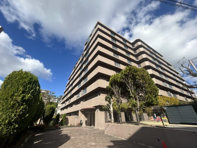 アルファステイツ朝霧丘