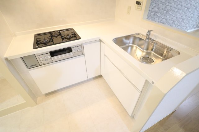 コスモ橿原神宮前のキッチン