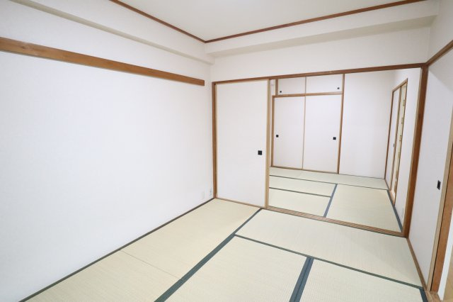 コスモ橿原神宮前の和室