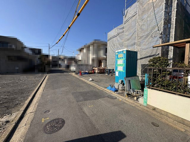 【その他】 | 福岡市東区千早2丁目5期　2号棟（全2棟）【仲介手数料無料・0円】 | 現地写真。前面道路です。