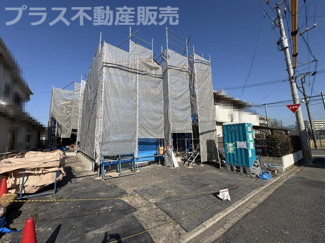 【外観】 | 現地写真。プラス不動産販売なら、現場の全ての棟をまとめてご見学頂けます。