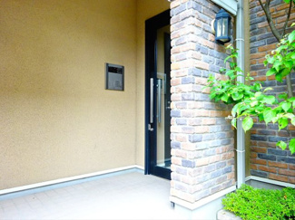 【エントランス】