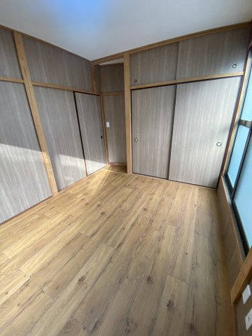 【 売主 】横浜市南区堀ノ内町2丁目　戸建の洋室|2階6帖