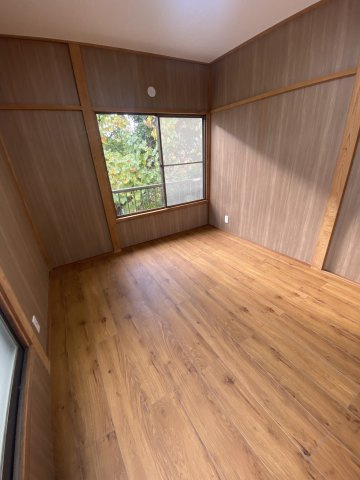 【 売主 】横浜市南区堀ノ内町2丁目　戸建の洋室|2階6帖