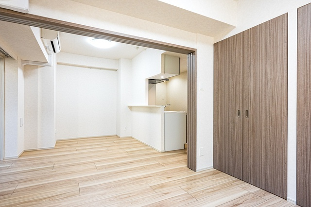 コンフォリア幡ヶ谷の洋室