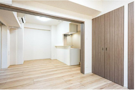 コンフォリア幡ヶ谷の寝室