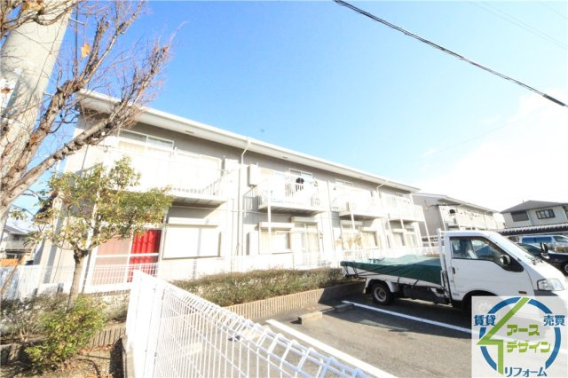 ロイヤルハイツⅡの外観