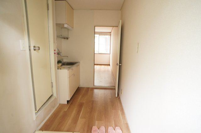 クレール神宮前の玄関