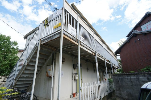 クレール神宮前の外観