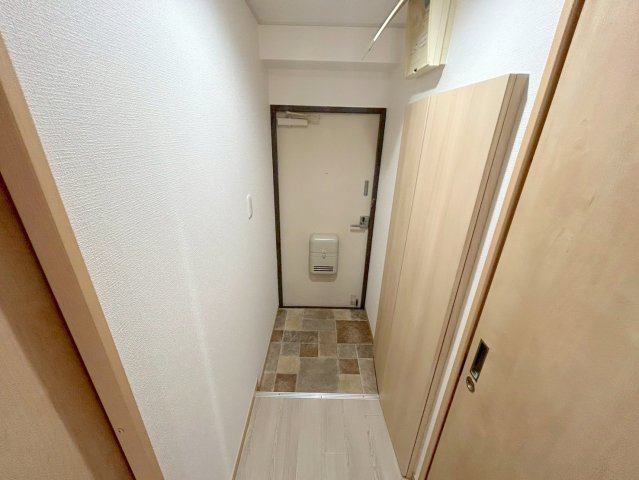 第2サンハイツの玄関