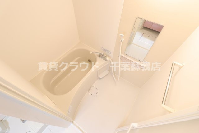 エヴァーラスティング千葉の浴室|清潔感のあるお風呂で一日の疲れを癒しましょう！