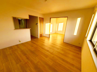 【居間・リビング】 | フォーチュン和泉