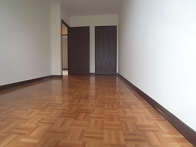 甲南ガーデニアの居間・リビング