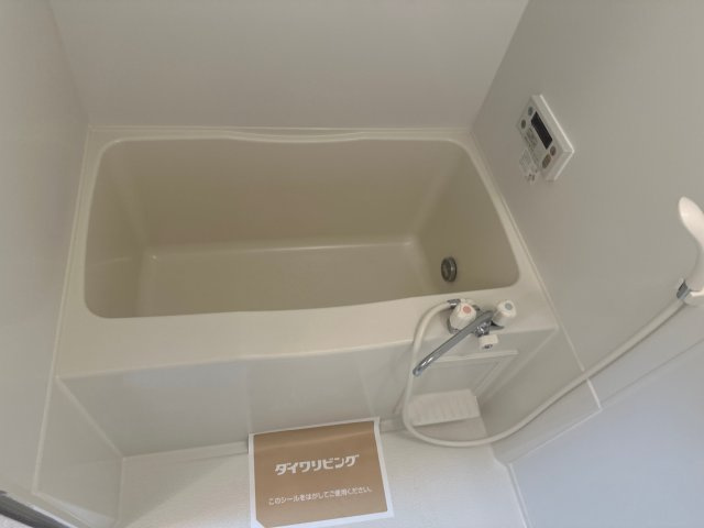 ベルクール喜田の浴室